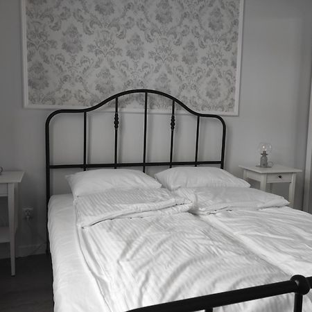 Laurowy - Apartamenty Smart Projekt Tarnów Kültér fotó